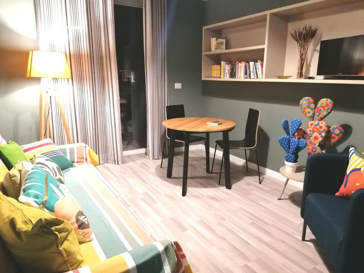 Inner City De Luxe Apartment Катания Экстерьер фото